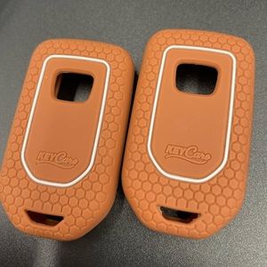KeyCare silicone 2pc Car Keys covers brown